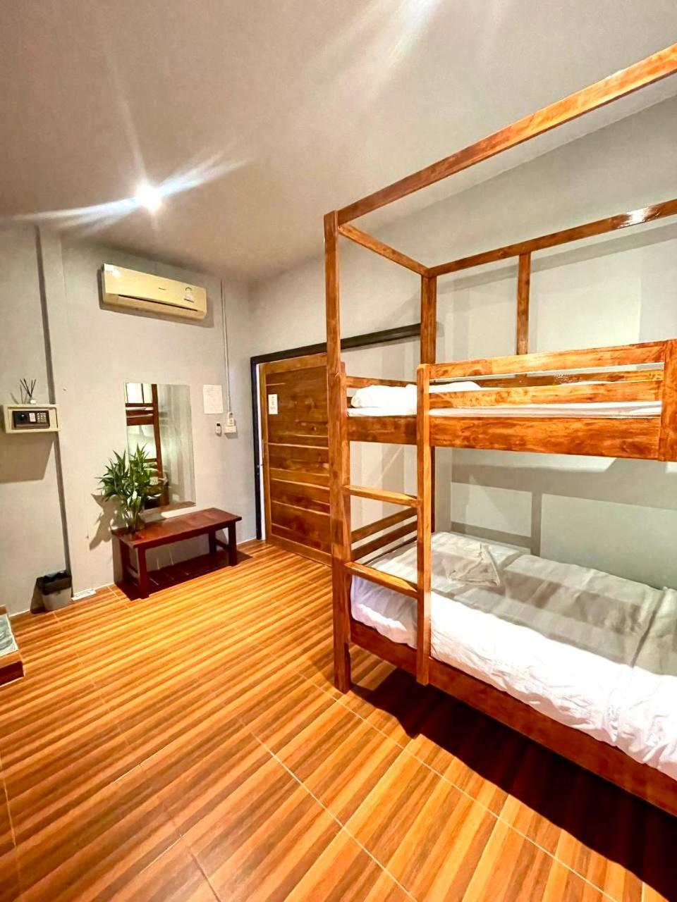Propaganda Hostel 코팡안 외부 사진