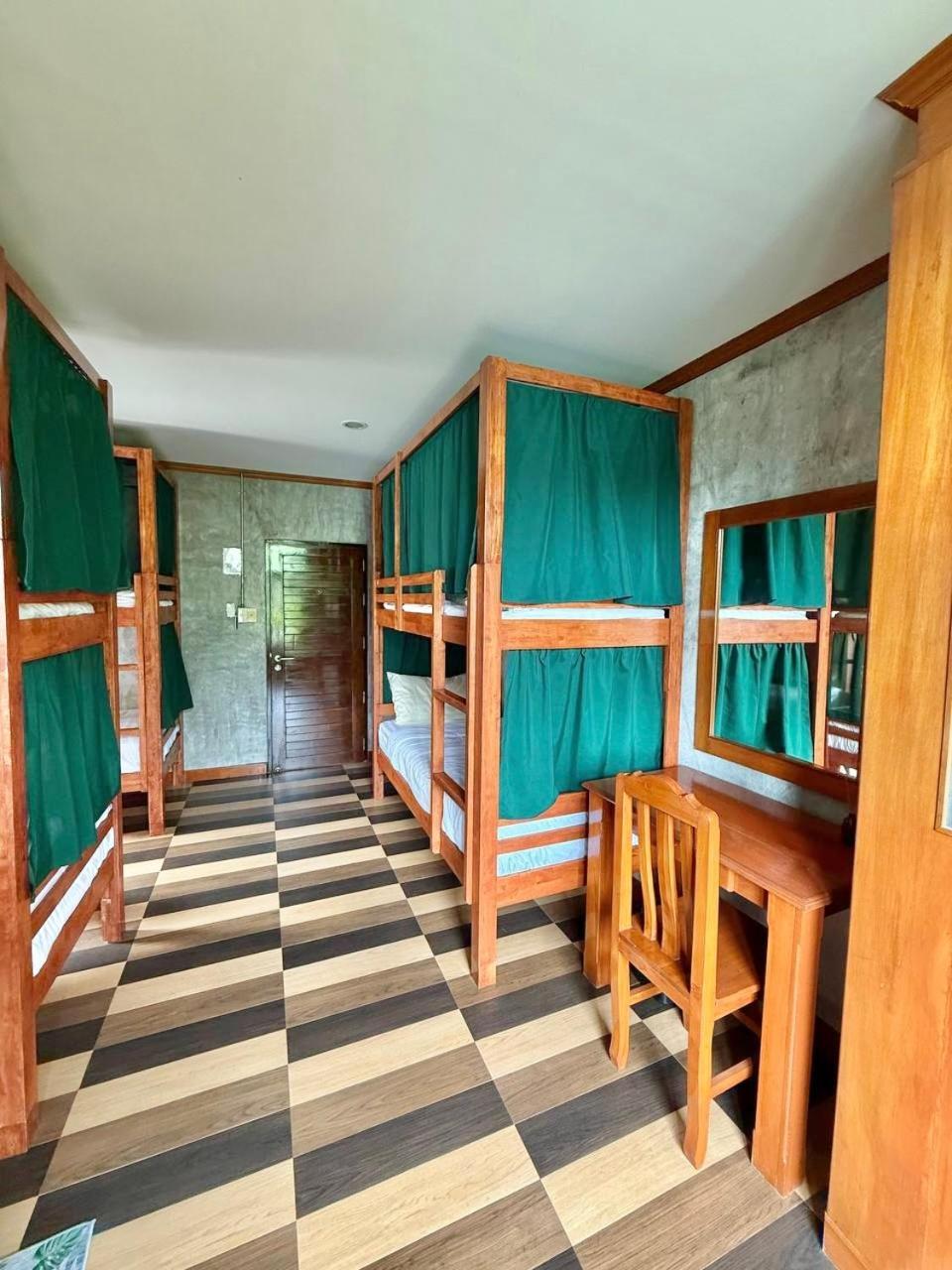 Propaganda Hostel 코팡안 외부 사진