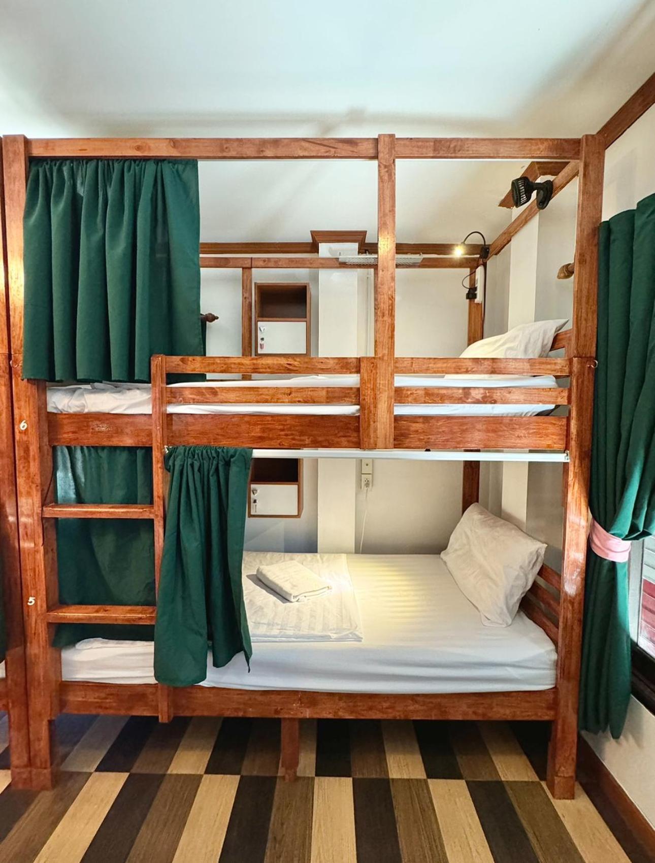 Propaganda Hostel 코팡안 외부 사진